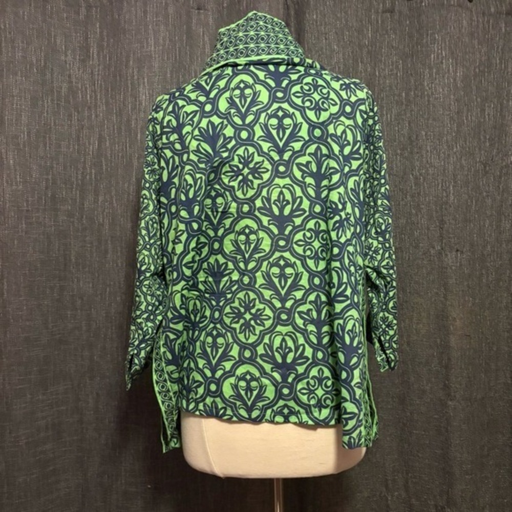 Gretchen Scott Cotton Voile Funnel Top Wall of Secrets Tunic Green/Navy (Large) - Picture 5 of 8